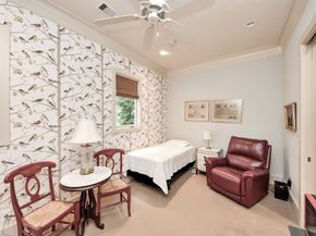 318 Calle Sevilla Place, Houston TX 77007