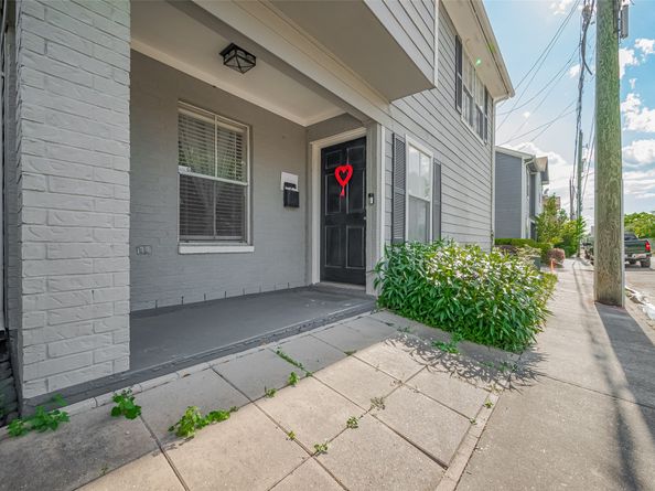 1101 Saulnier Street, Houston TX 77019