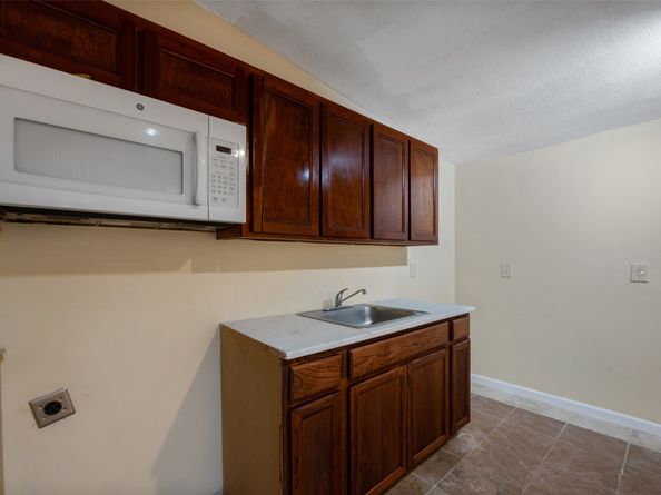 2609 Elysian Street, Houston TX 77009