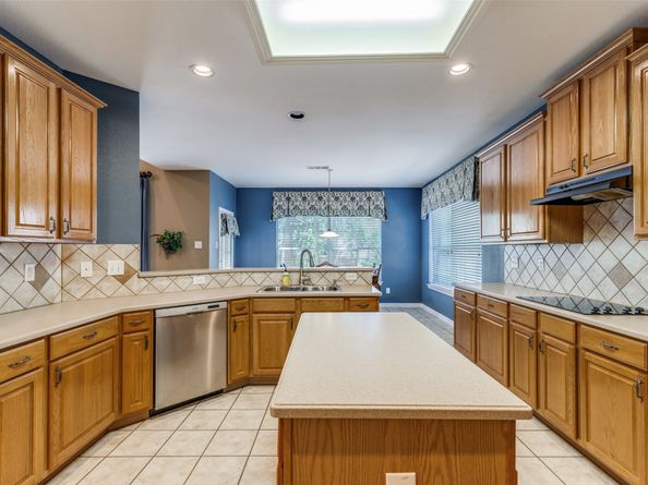3509 Tinsdale Drive, Denton TX 75022
