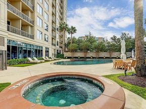 3333 Allen Parkway 1004, Houston TX 77019
