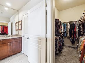 3333 Allen Parkway 1004, Houston TX 77019