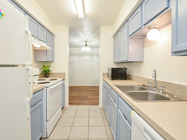 9700 Leawood Boulevard 1807, Houston TX 77099
