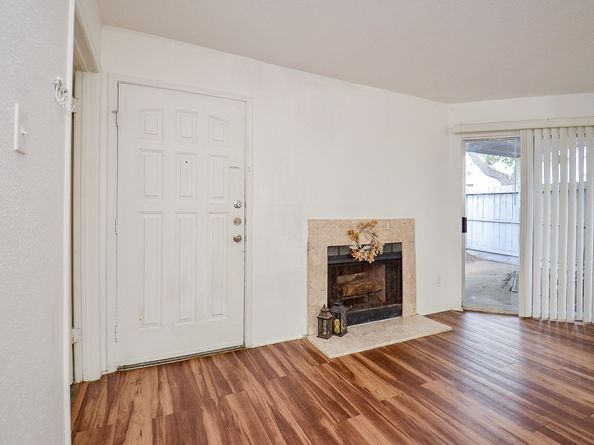 9700 Leawood Boulevard 1807, Houston TX 77099