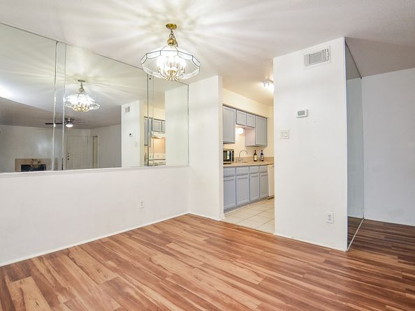9700 Leawood Boulevard 1807, Houston TX 77099
