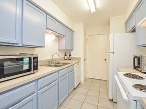9700 Leawood Boulevard 1807, Houston TX 77099