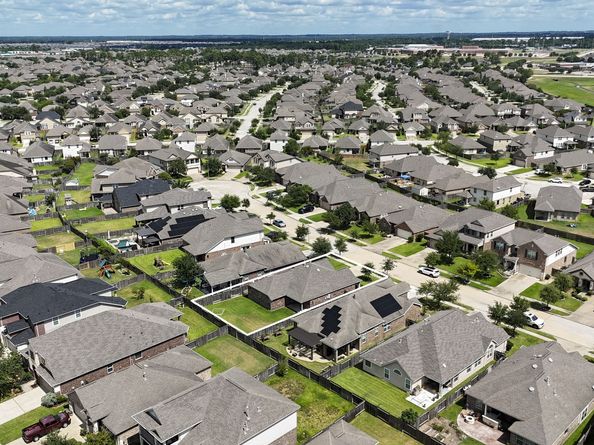 18223 Bridle Meadow Lane, Tomball TX 77377