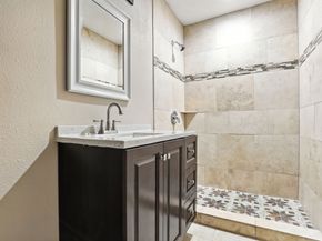 3631 Wyoming Street, Houston TX 77021