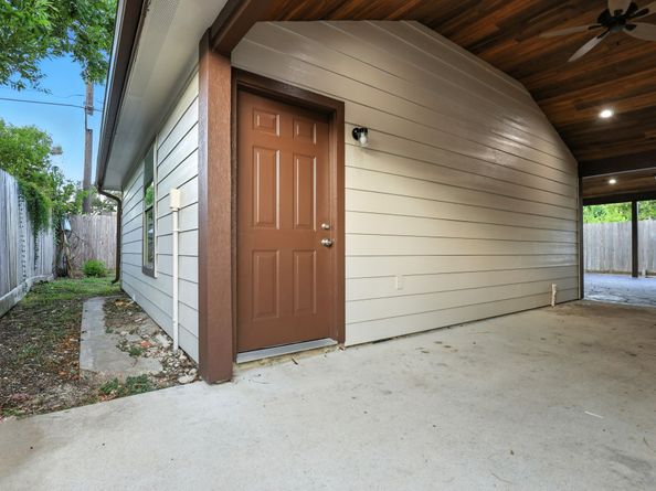 3631 Wyoming Street, Houston TX 77021