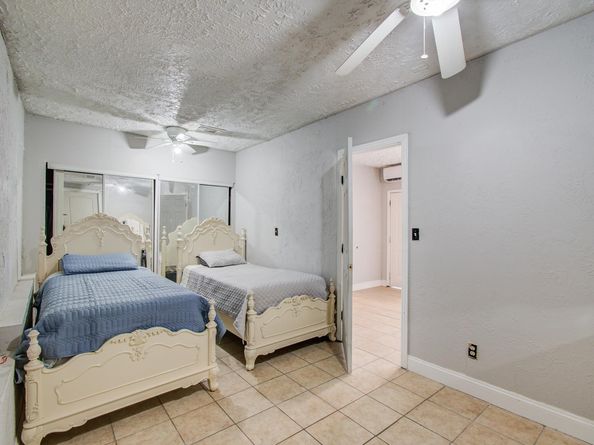 12313 Kayla Lane, Houston TX 77015