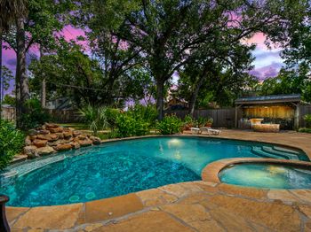 1240 Bingle Road