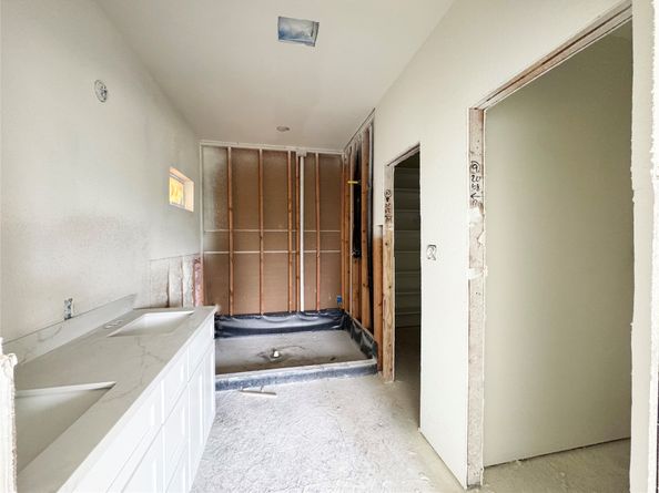 3615 Dreyfus Street, Houston TX 77021
