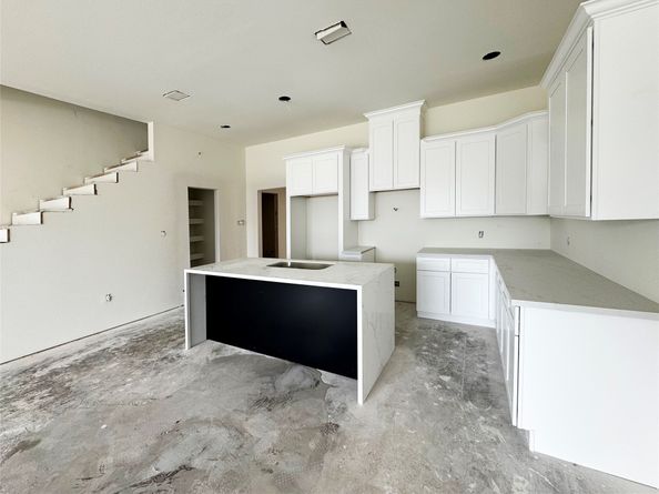 3615 Dreyfus Street, Houston TX 77021