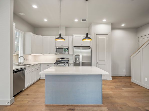 5233 Hillman Street A, Houston TX 77023