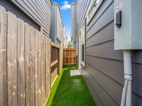 5233 Hillman Street A, Houston TX 77023