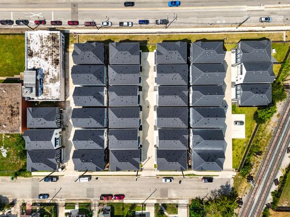 5233 Hillman Street A, Houston TX 77023