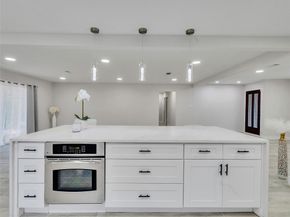 5510 Braesvalley Drive, Houston TX 77096