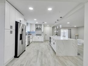 5510 Braesvalley Drive, Houston TX 77096