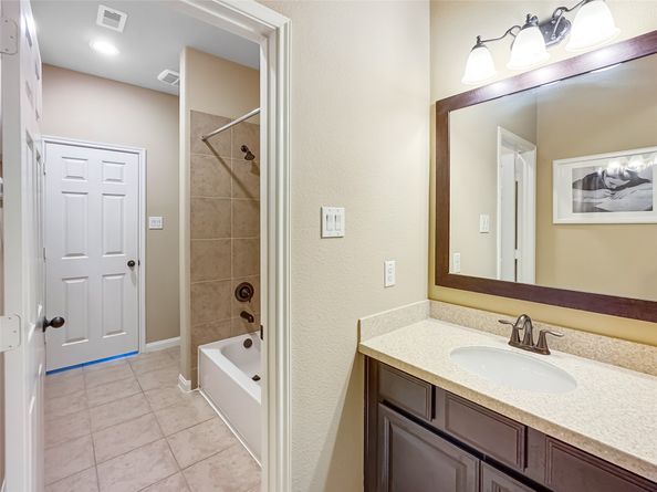 4627 Auburn Brook Lane, Sugar Land TX 77479