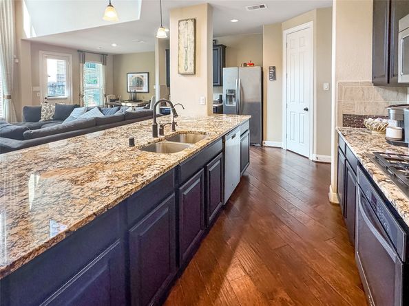 4627 Auburn Brook Lane, Sugar Land TX 77479