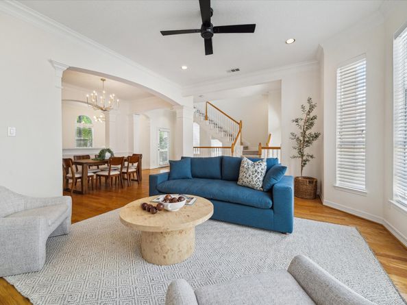 909 Reinicke Street, Houston TX 77007