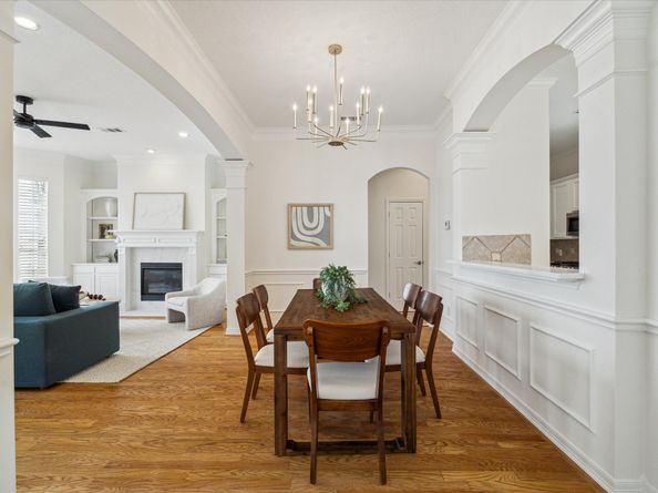 909 Reinicke Street, Houston TX 77007