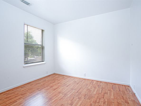17627 S Summit Canyon Drive, Houston TX 77095