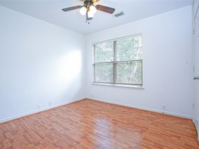 17627 S Summit Canyon Drive, Houston TX 77095