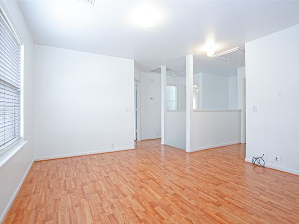 17627 S Summit Canyon Drive, Houston TX 77095