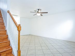 17627 S Summit Canyon Drive, Houston TX 77095