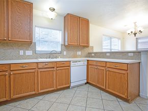 17627 S Summit Canyon Drive, Houston TX 77095