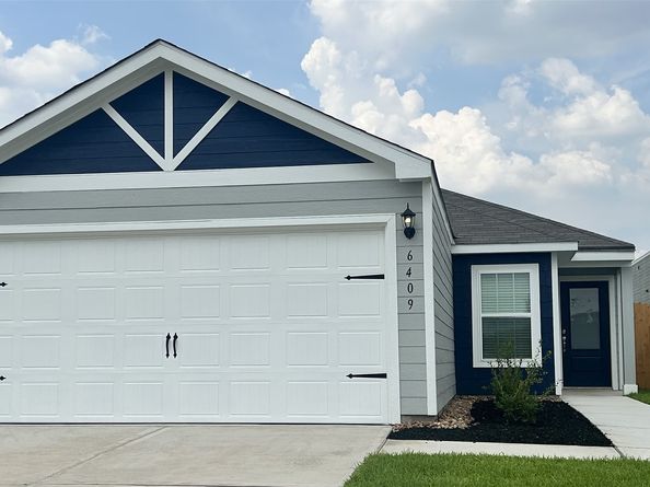 6409 Winter Elm Street, Houston TX 77048