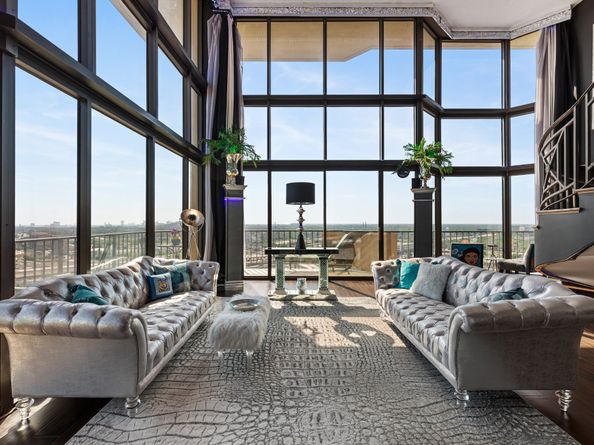 3350 Mccue Road 2404, Houston TX 77056