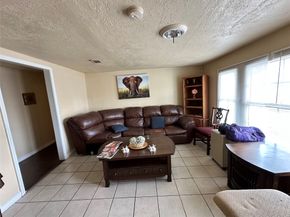 1035 Nadolney Street, Houston TX 77015