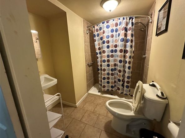 1035 Nadolney Street, Houston TX 77015