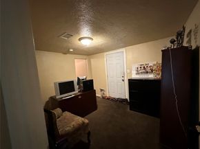 1035 Nadolney Street, Houston TX 77015