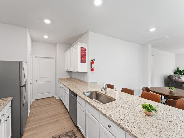 11411 Bright Sun Dr Drive, Houston TX 77048