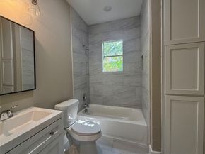 1816 Ryon Street, Houston TX 77009