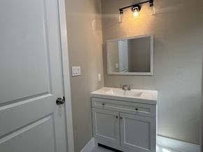 1816 Ryon Street, Houston TX 77009