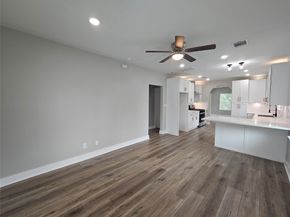 5715 Enid Street, Houston TX 77009