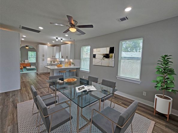 5715 Enid Street, Houston TX 77009