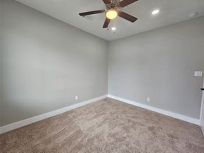5715 Enid Street, Houston TX 77009