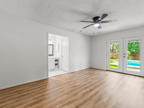 6 Fairmeade Bend Drive, The Woodlands TX 77381