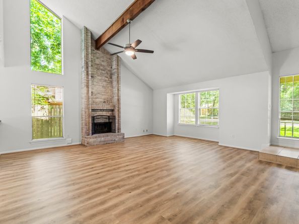 6 Fairmeade Bend Drive, The Woodlands TX 77381