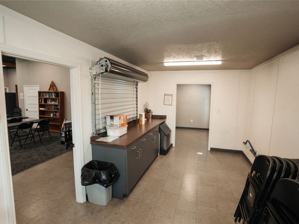 8432 Park Place Boulevard, Houston TX 77017