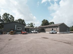 8432 Park Place Boulevard, Houston TX 77017