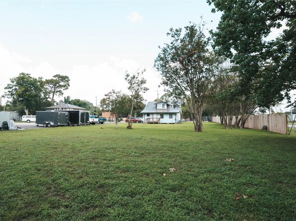 8432 Park Place Boulevard, Houston TX 77017