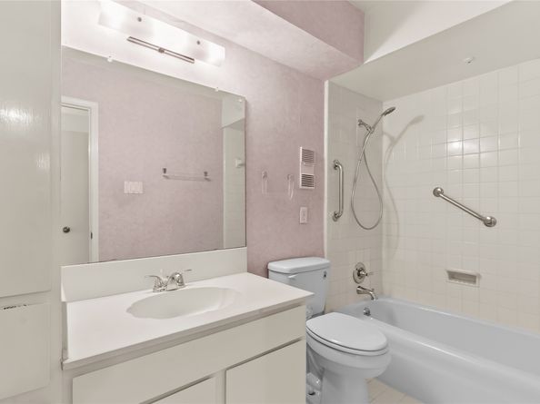 7525 Brompton Street 7525, Houston TX 77025