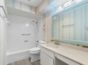 7525 Brompton Street 7525, Houston TX 77025
