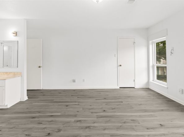 7525 Brompton Street 7525, Houston TX 77025